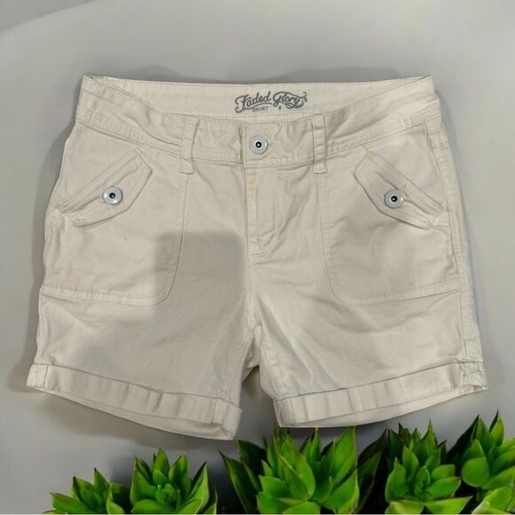 FADED GLORY. WOMEN’S BERMUDA SHORTS. SIZE 8. - Picture 1 of 4